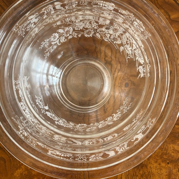 Vintage Pyrex Colonial Mist Daisy Floral Set of 3 Nesting Bowls Clear glass GUC - Picture 4 of 10